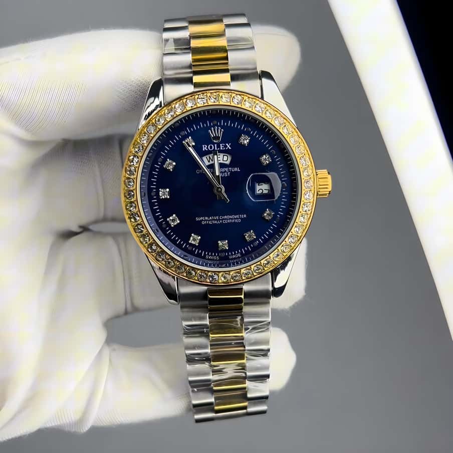 Rolex Datejust or Day-Date model
